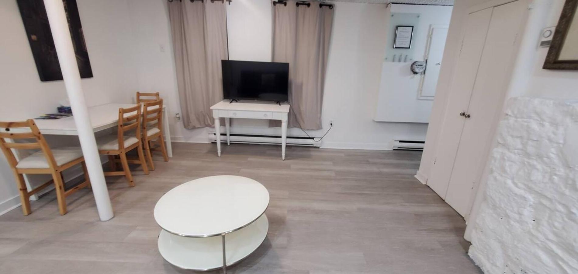 Heart Of Mtr For Memerable Experiance 2 Backyard 7Minmetro Fully Renovated & Equipped Montréal Exterior foto